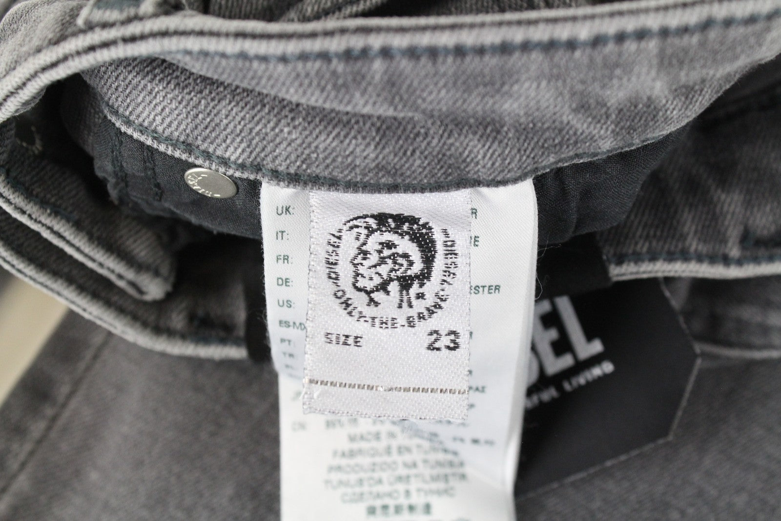 DIESEL Babhila 0890S Women's W32/L32 Slim Skinny Stretch Grey Jeans