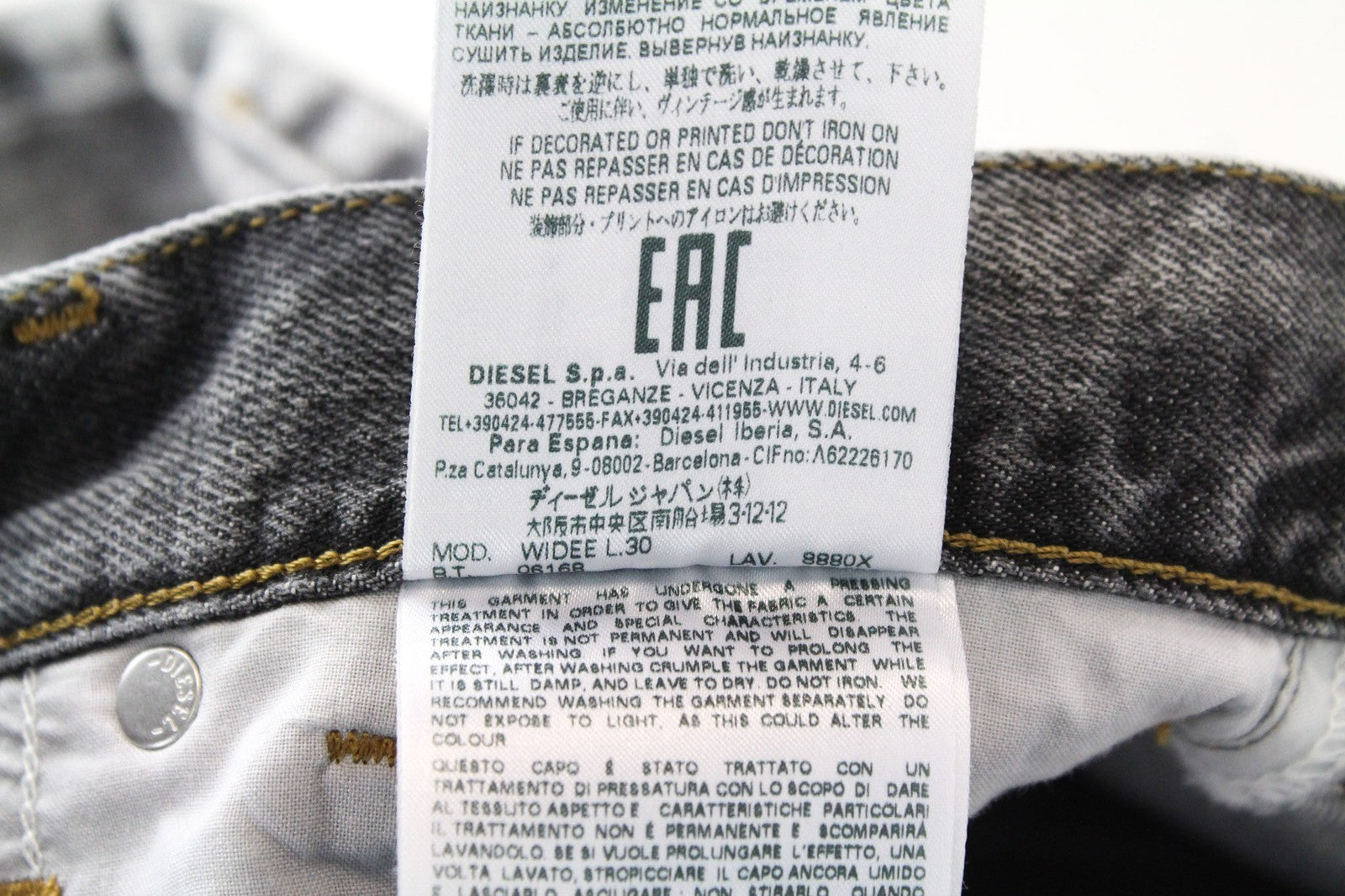 DIESEL Widee 8880X Women's W24 Straight Washed Grey Fit Cotton Girls Jeans