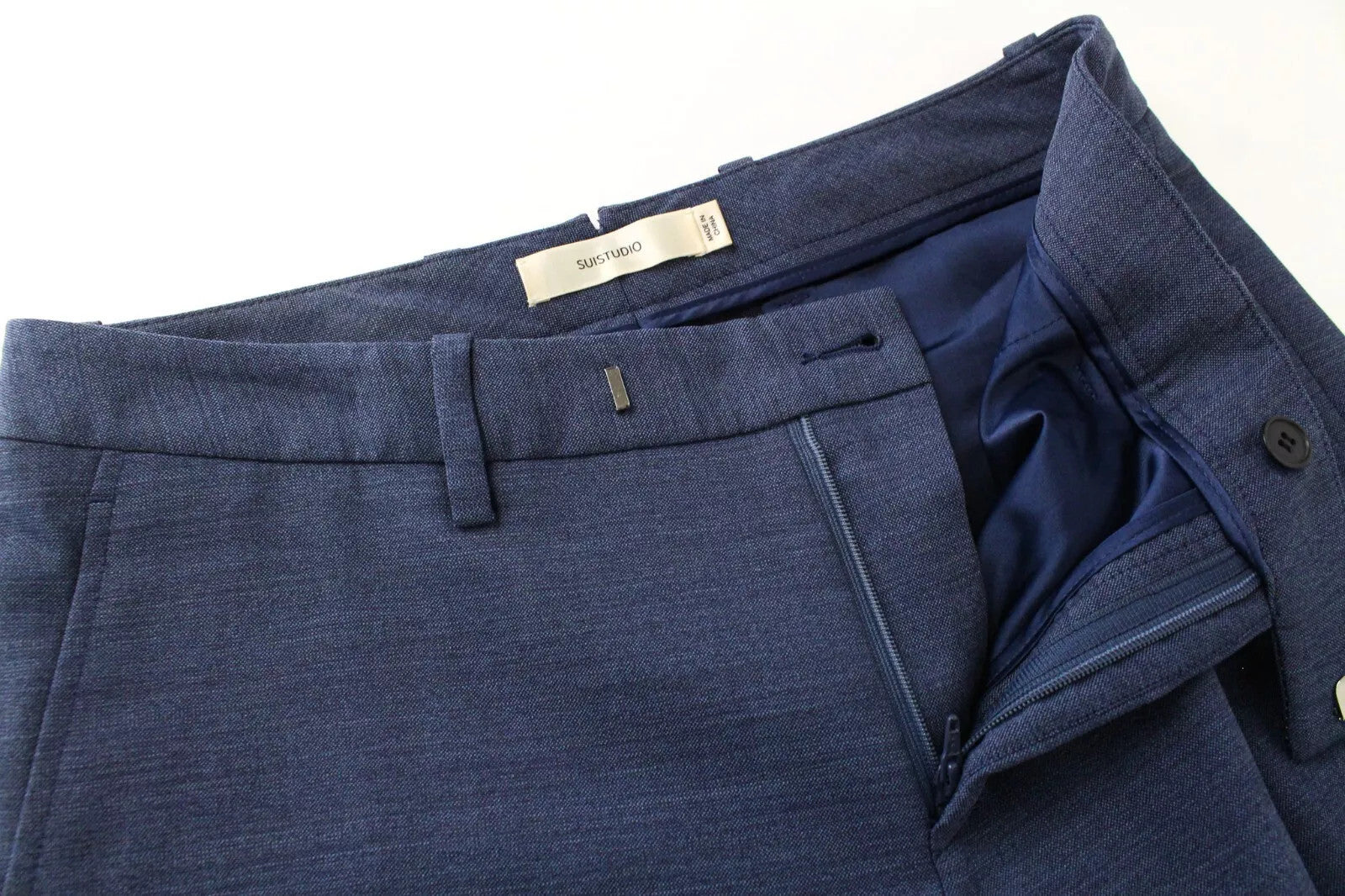 SUISTUDIO Robin moteriškos klostuotos mėlynos klasikinio kirpimo kelnės UK8R dydyje 