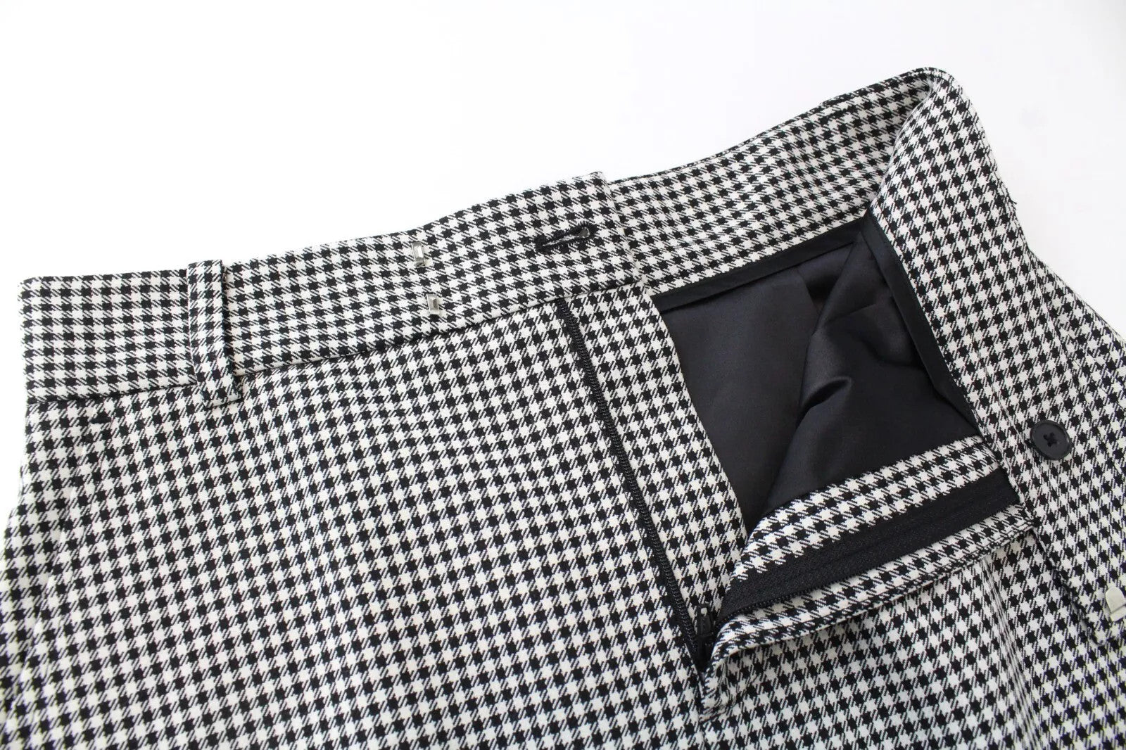 SUISTUDIO Edan moteriškas sijonas EU34 Houndstooth rašto formalus juodai baltas 