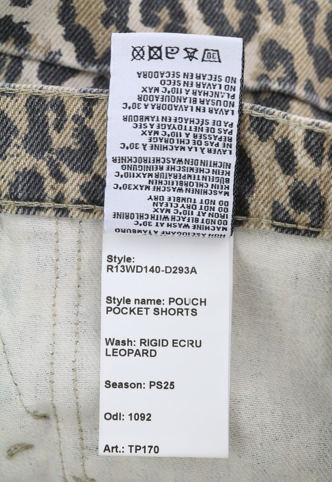 R13 moteriški šortai su kišenėmis, 24 colių, džinsiniai, standūs leopardo rašto, su sagomis, RRP 1029 USD 