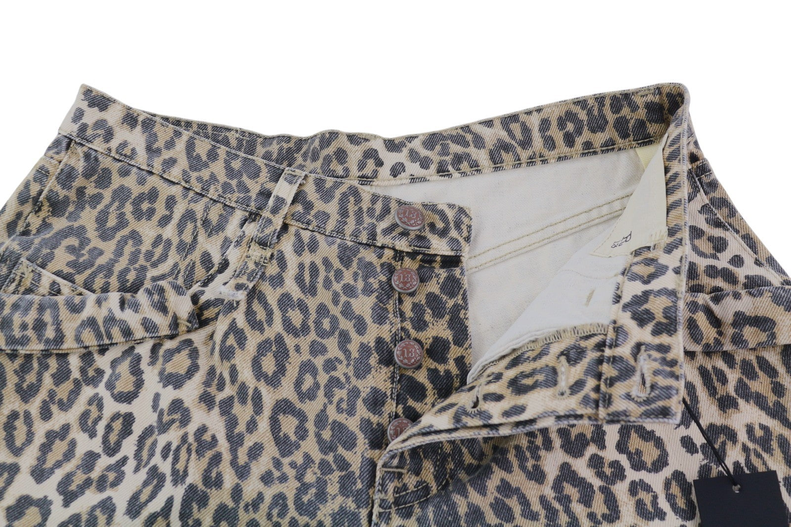 R13 moteriški šortai su kišenėmis, 24 colių, džinsiniai, standūs leopardo rašto, su sagomis, RRP 1029 USD 