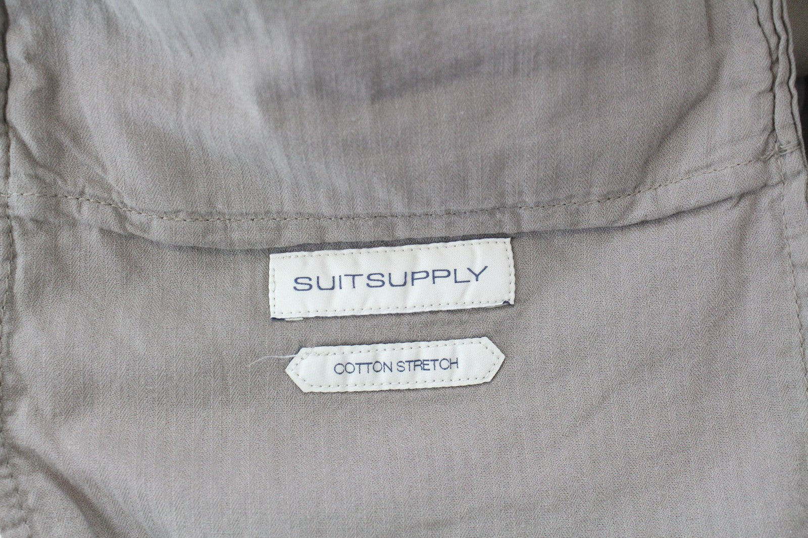 SUITSUPPLY vyriški pilkai rudi W36 šortai iš tamprios medvilnės, plokščio priekio, vasariniai drabužiai 