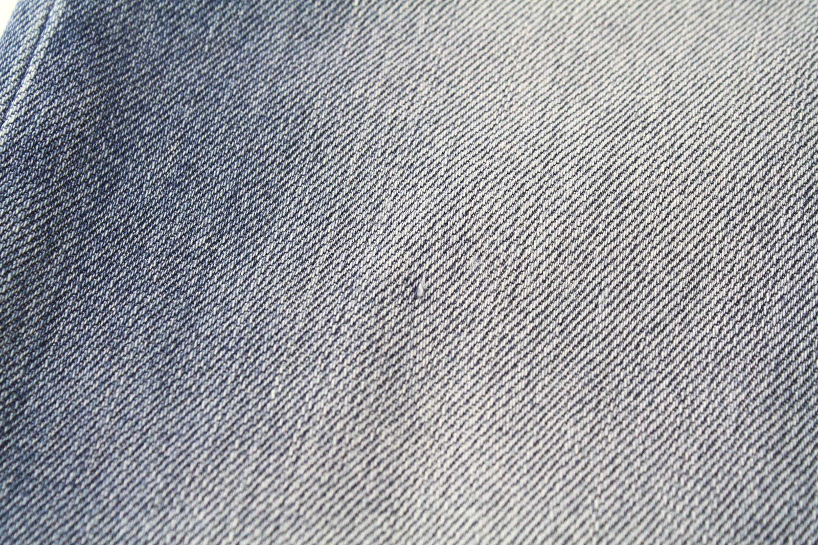 DIESEL Buster 0842H Men's W28/L32 Slim Tapered Blue Jeans in Stretch Cotton