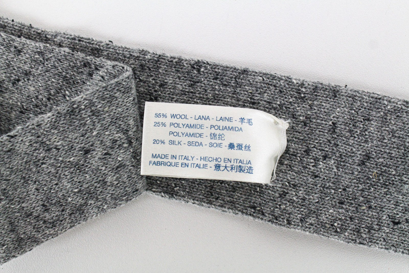 „SUITSUPPLY“ vyriškas 148 x 6 pilkas megztas vilnos ir šilko mišinio kaklaraištis kvadratiniais galais 