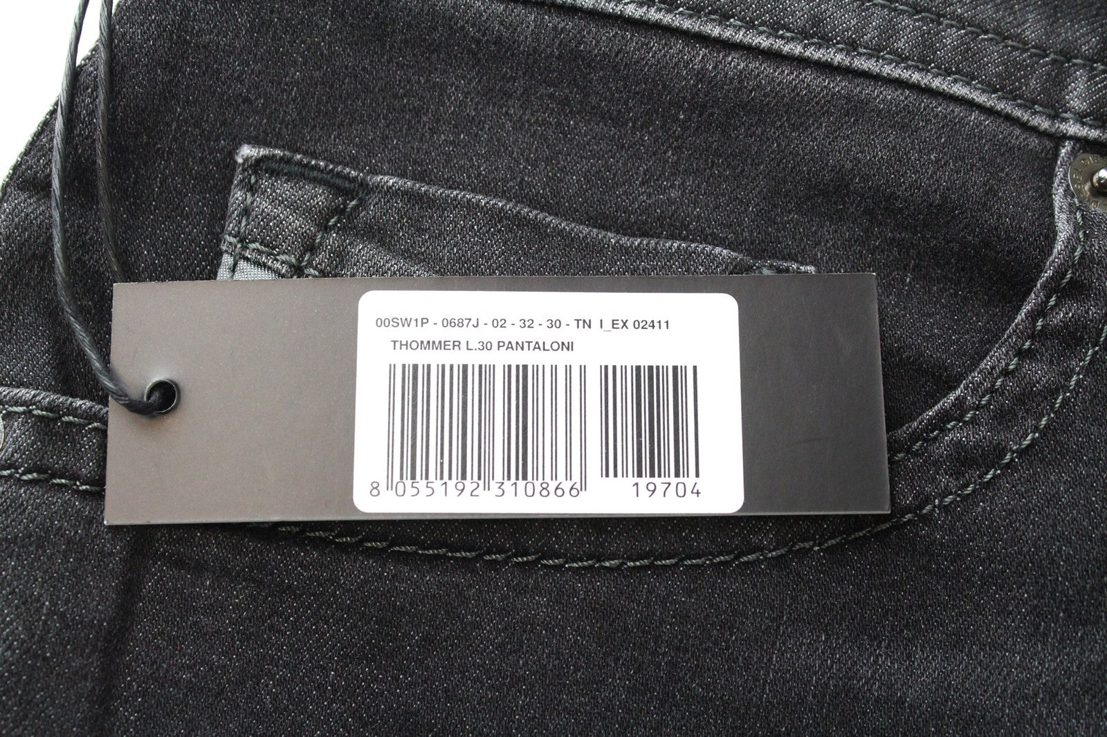 DIESEL Thommer 0687J vyriškos džinsinės kelnės W32/L30 pilkos, tamprios, plonos, su užtrauktuku. 