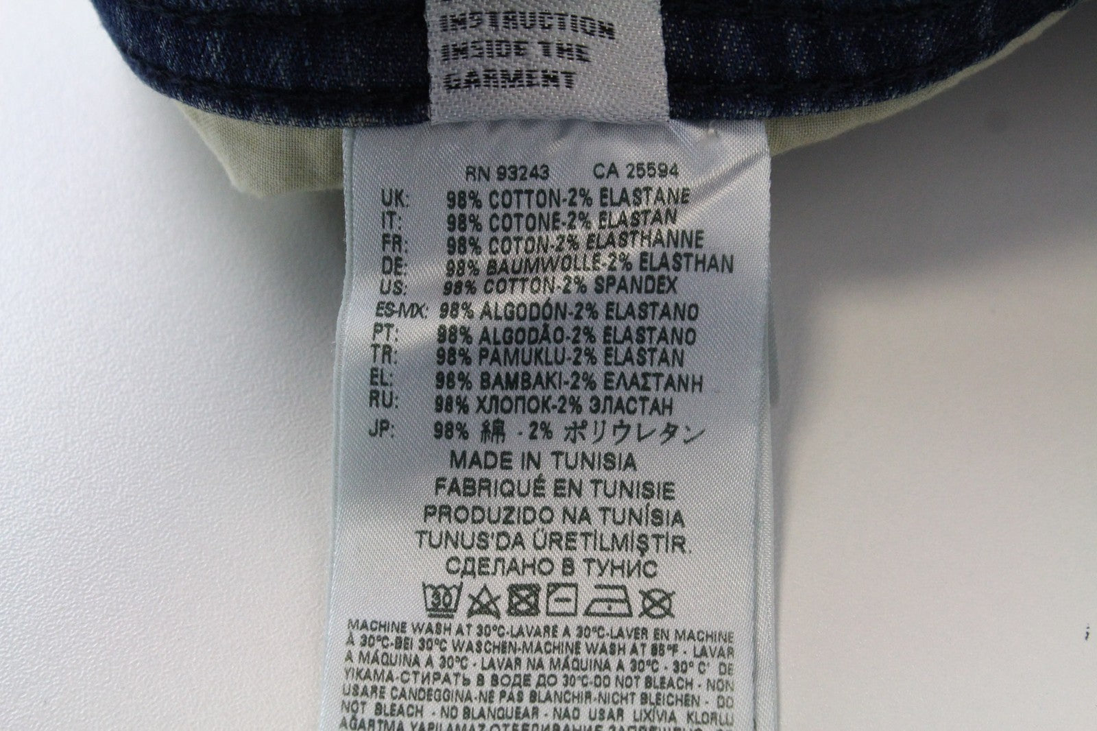 DIESEL Buster 084UT vyriškos džinsinės kelnės W26/L32 mėlynos, plonos, elastingos, siaurėjančios 