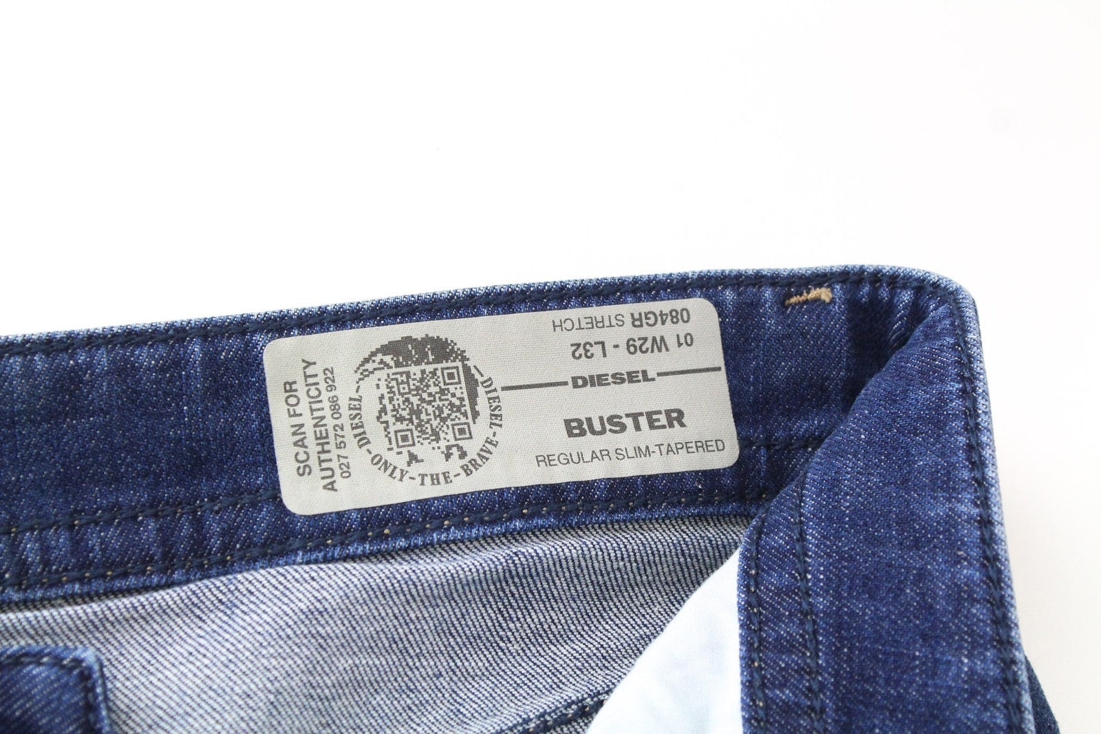 DIESEL Buster 084GR vyriški ploni siaurėjantys tamprūs mėlyni medvilniniai džinsai W29 L32 