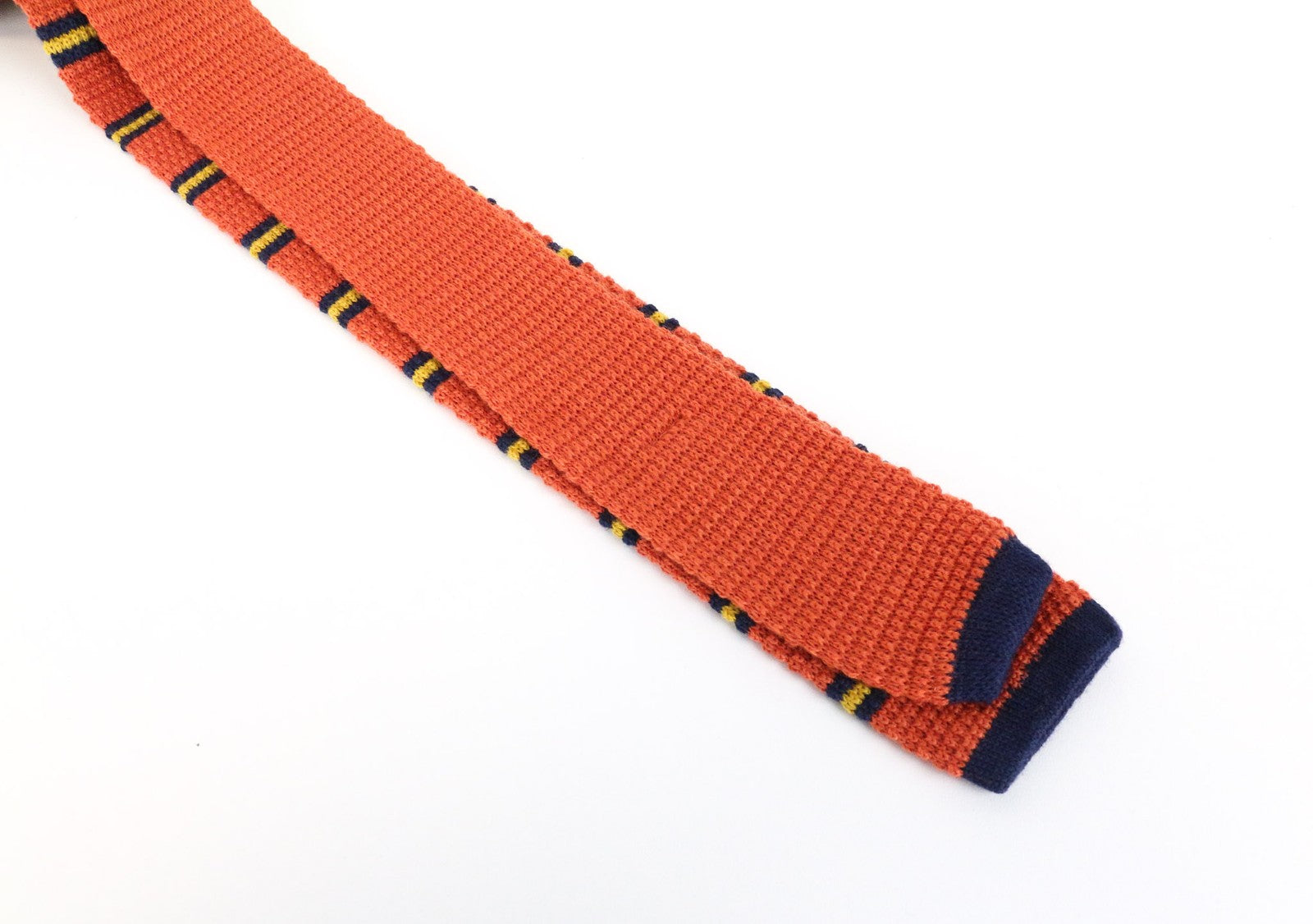 SUITSUPPLY vyriškas oranžinis vilnonis kaklaraištis ~70 x 6 cm dryžuotas kvadratiniais galais 