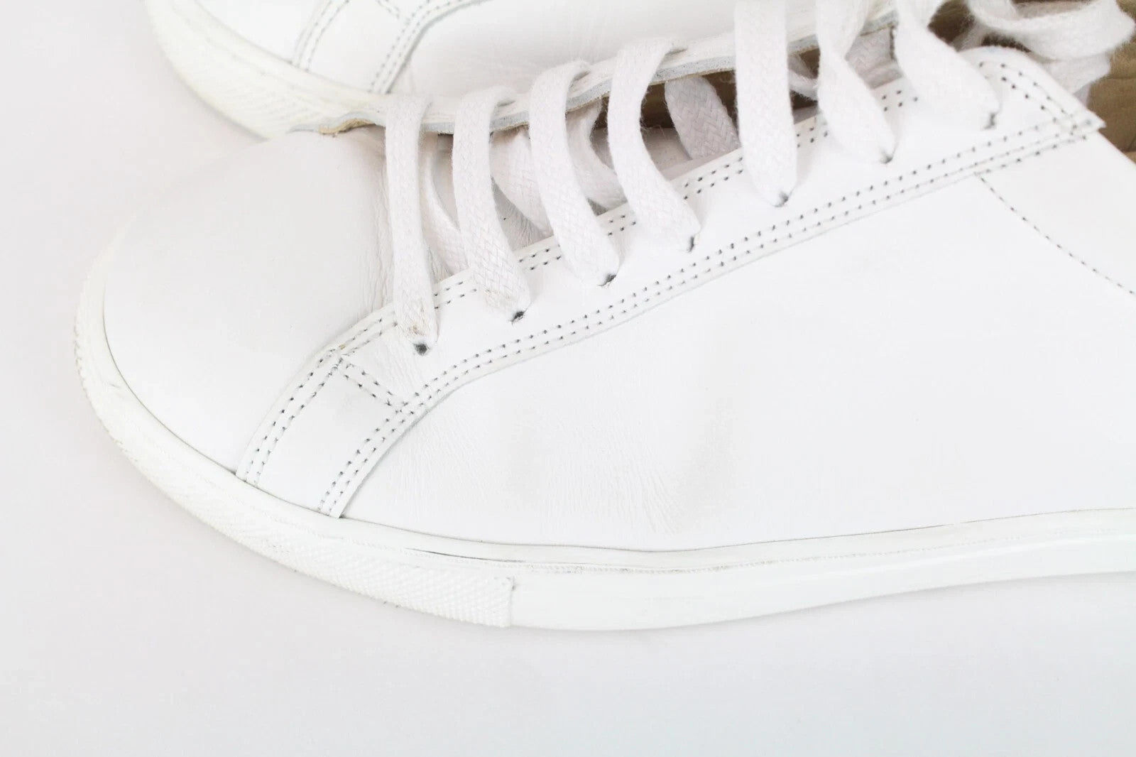 SUITSUPPLY vyriški balti sportbačiai, EU37, berniukiški, unisex, žemapadžiai odiniai sportbačiai 