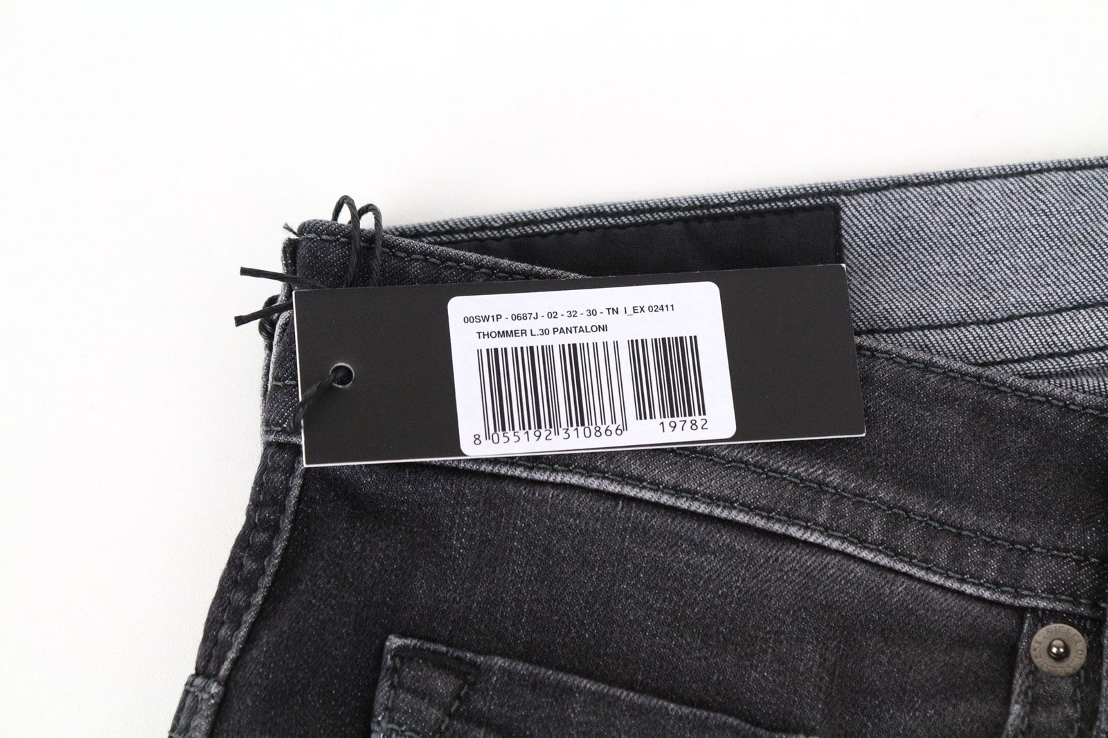 DIESEL Thommer 0687J vyriški pilki tamprūs džinsai su užtrauktuku W32 L30 aptemptas kirpimas 