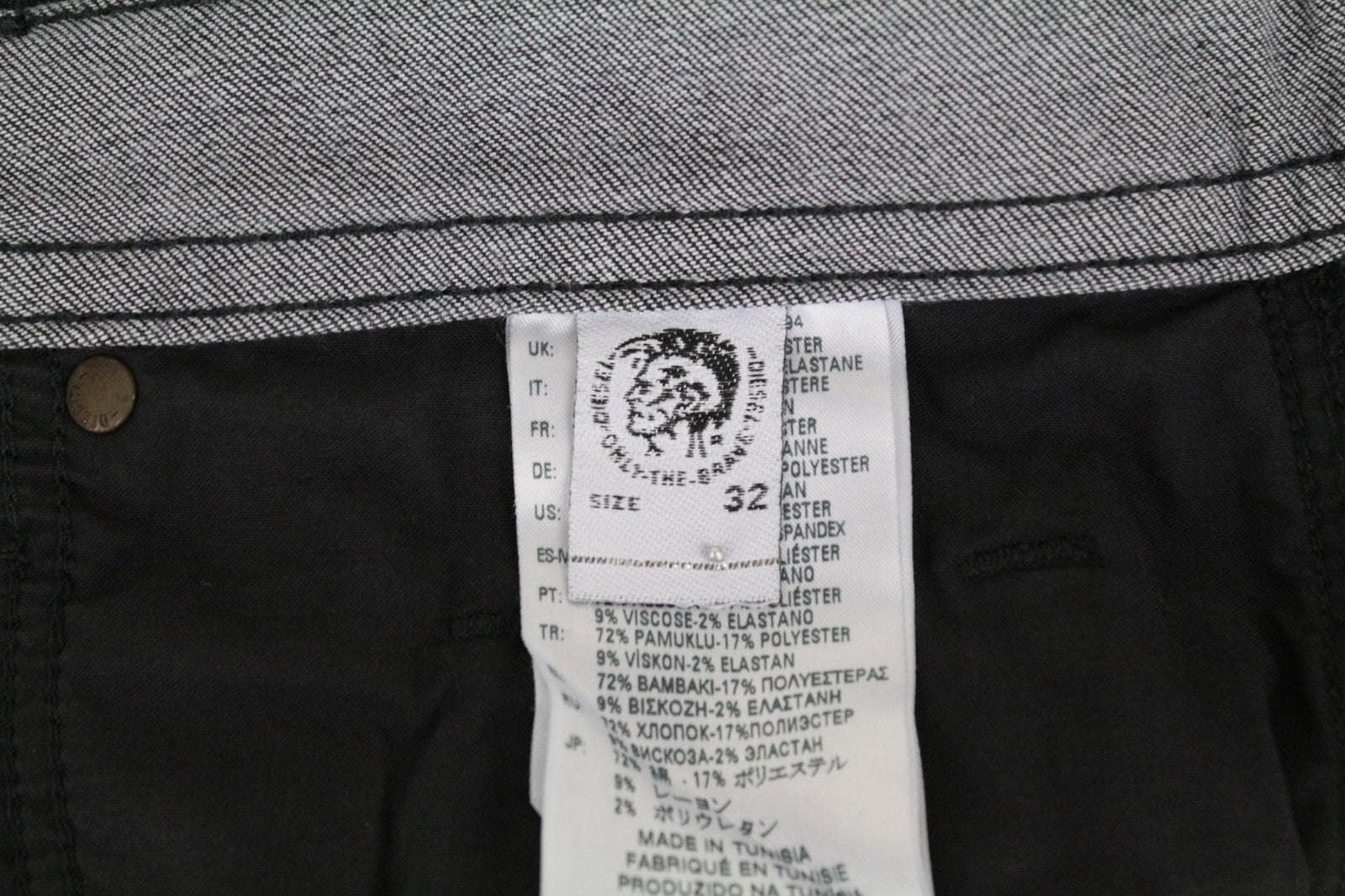 DIESEL Thommer 0687J vyriški pilki tamprūs džinsai su užtrauktuku W32 L30 aptemptas kirpimas 