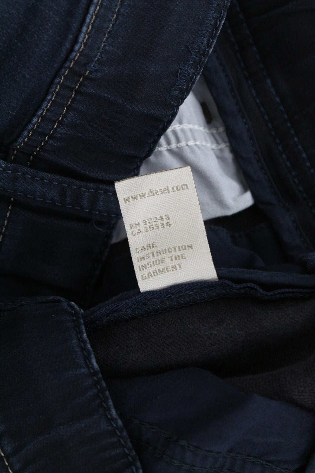 DIESEL Krooley-NE 0686F vyriški sportiniai džinsai joggingui W26 mėlyni ploni morkų rašto 