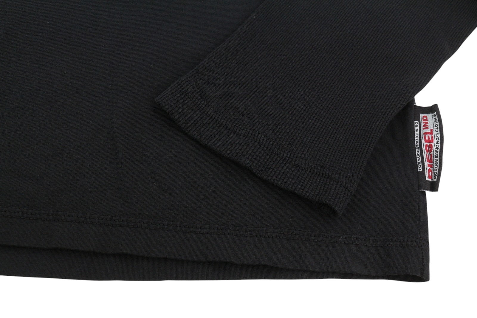 DIESEL T-Shula vyriški marškinėliai, juodi, ilgomis rankovėmis, apvalia apykakle, tamprūs trikotažiniai marškinėliai. 