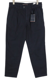 TOMMY HILFIGER Archive Chino vyriškos kelnės W32/L34 su plačiomis, siaurėjančiomis klostėmis, rekomenduojama kaina – 109 €