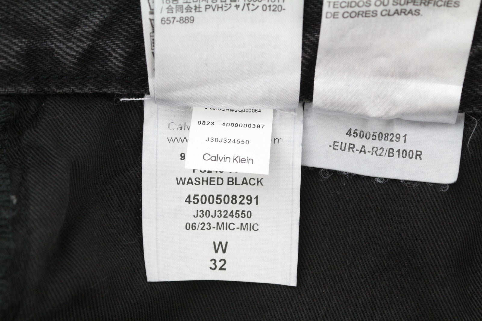 CALVIN KLEIN 90-ųjų tiesūs vyriški džinsai W32 juodi su užtrauktuku ir kišenėmis džinsinio audinio, rekomenduojama kaina – 119 € 