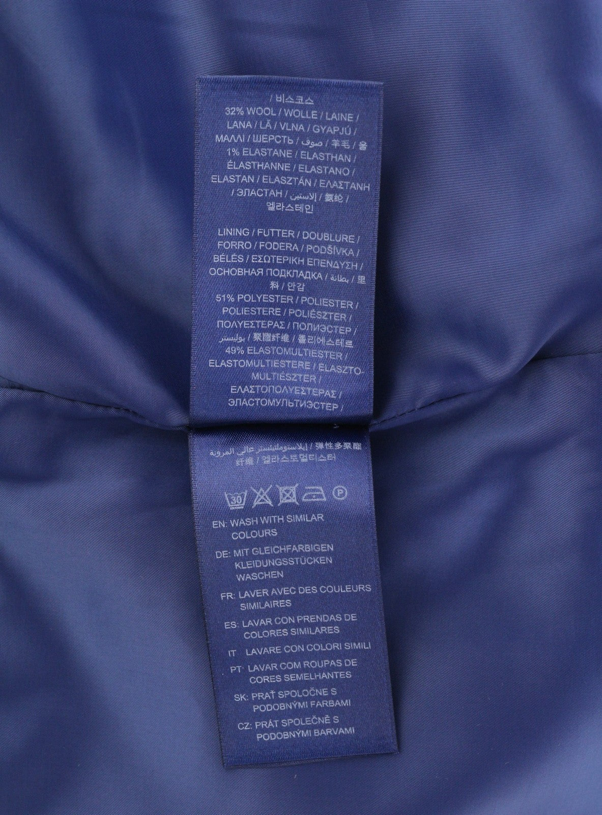 GANT languotas platėjančios formos moteriškas sijonas, 34 dydžio, mėlynas, su užtrauktuku, vilnos mišinio languotas sijonas iki kelių. 