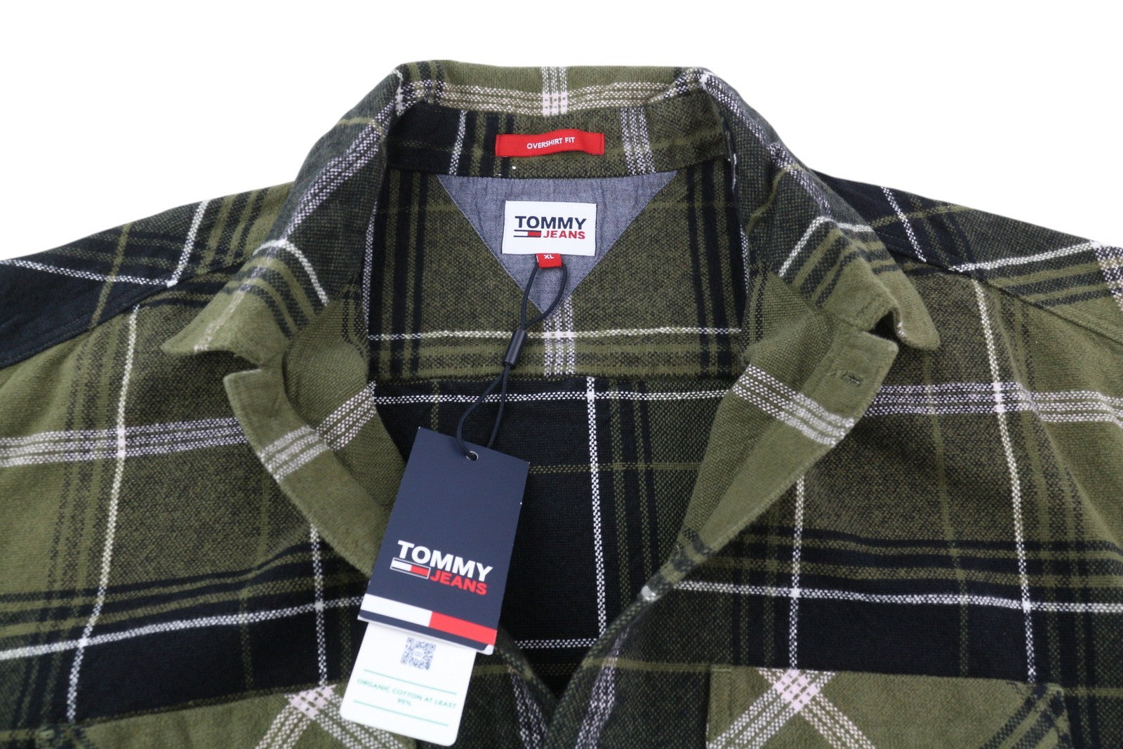 TOMMY HILFIGER vyriški marškinėliai su šukuotais languotais XL dydžio marškinėliais su flaneliniais, storais mygtukais, žali.