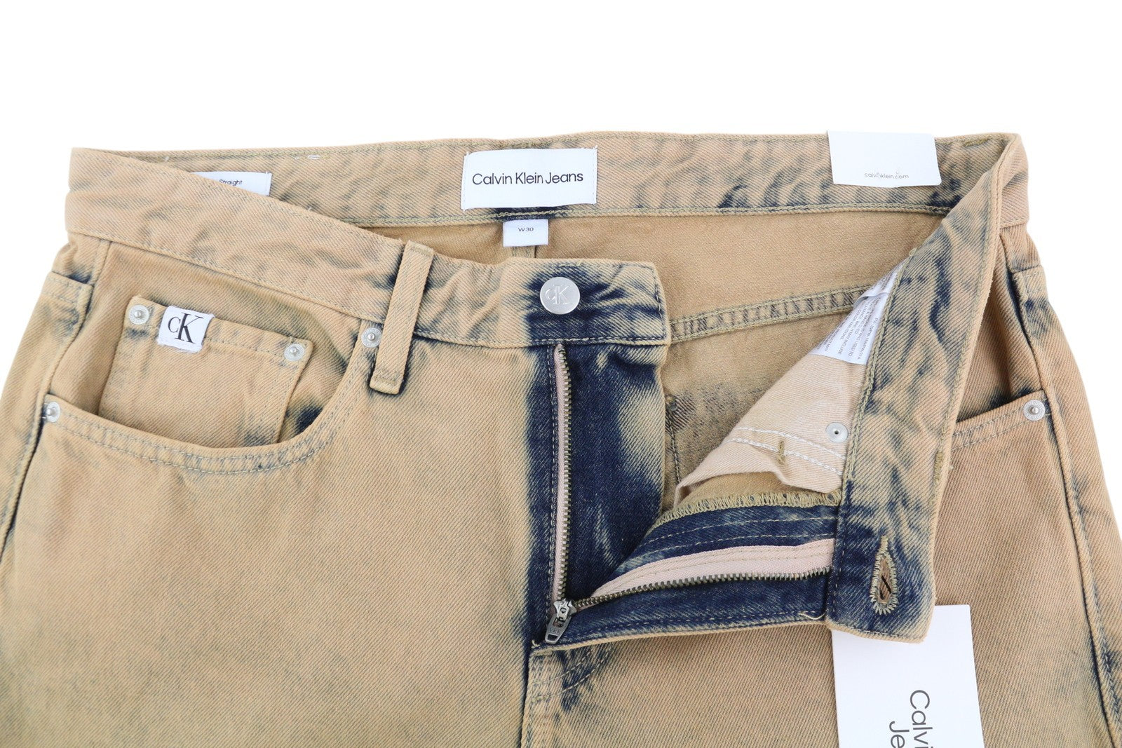 CALVIN KLEIN 90-ųjų tiesūs vyriški džinsai W30 išblukintos rudos spalvos su užtrauktuku ir logotipu, rekomenduojama kaina – 119 € 