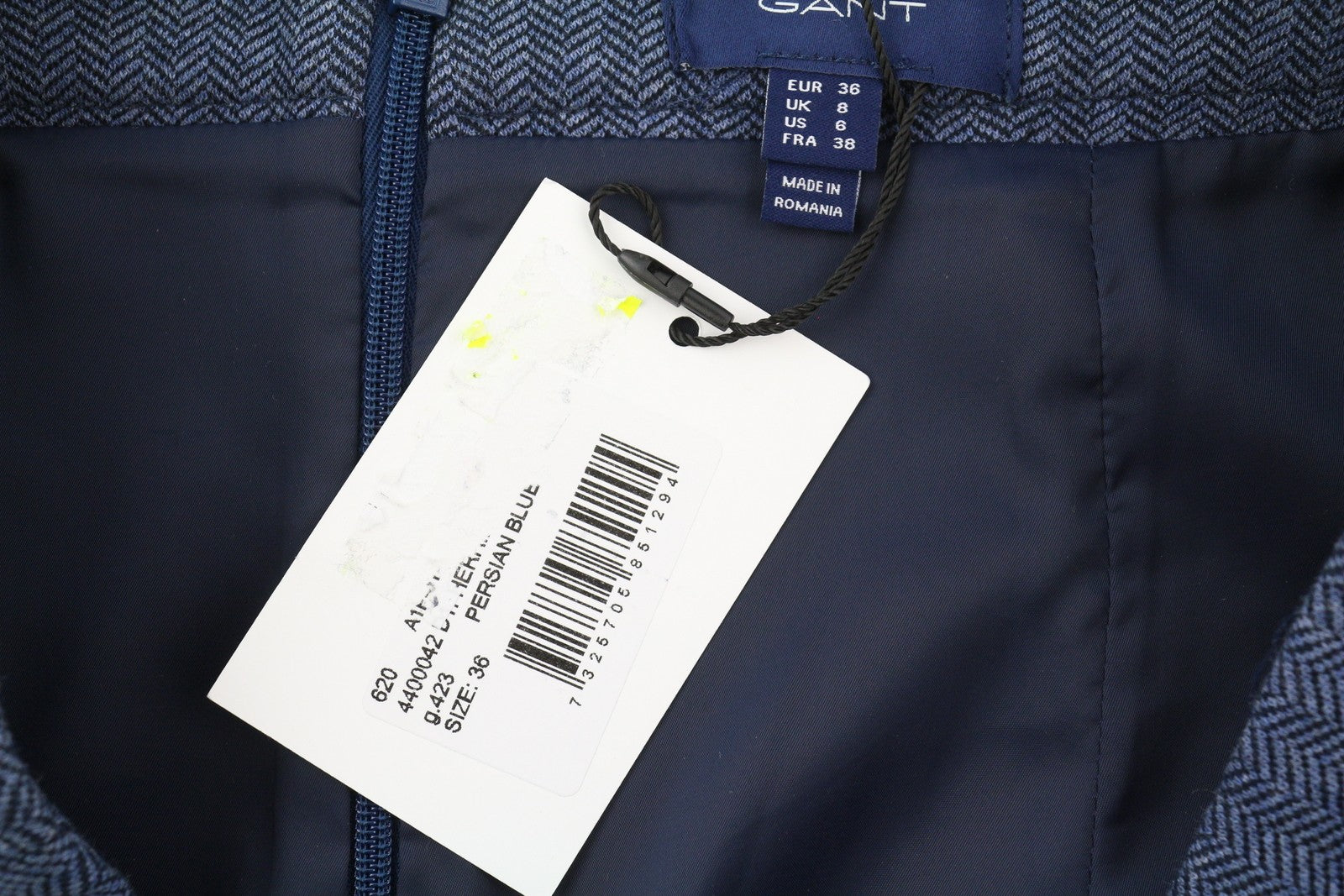 GANT moteriškas sijonas, 36 dydžio, mėlynas, su eglutės raštu, užtrauktuku, su pamušalu kišenėse, su logotipu, pieštuku.