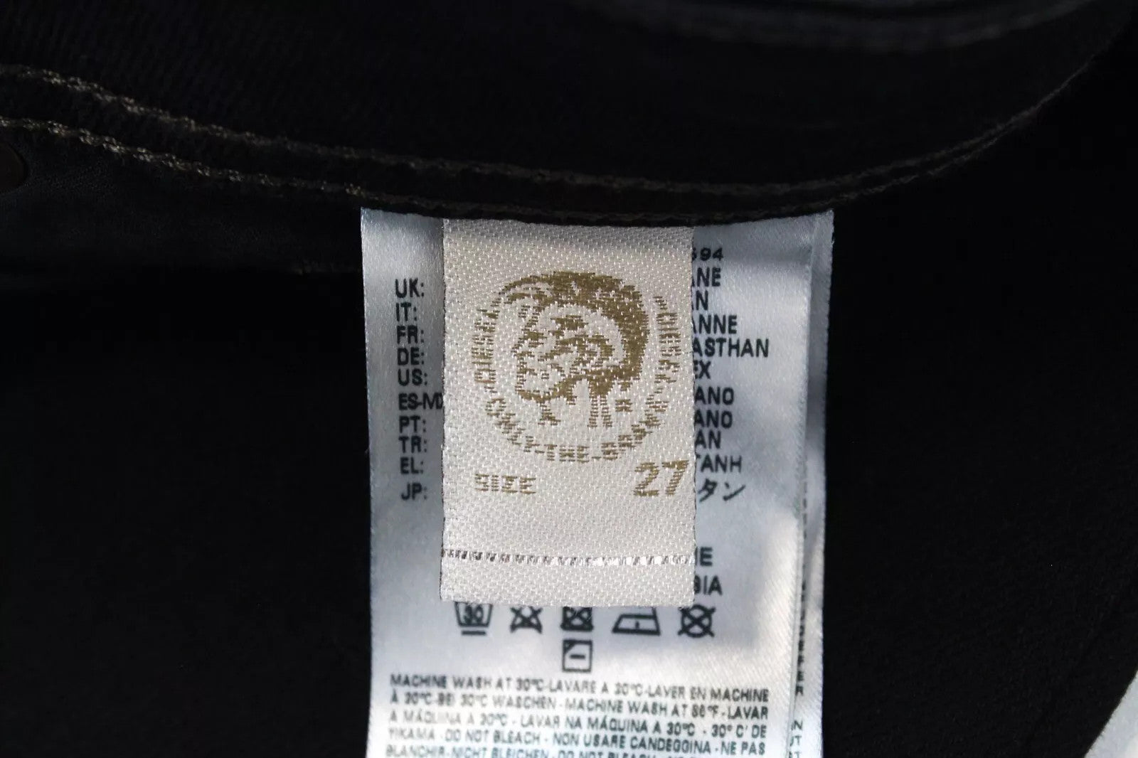 DIESEL Waykee 0886Z vyriški juodi tiesūs medvilniniai tamprūs džinsai W27 L32 berniukams 