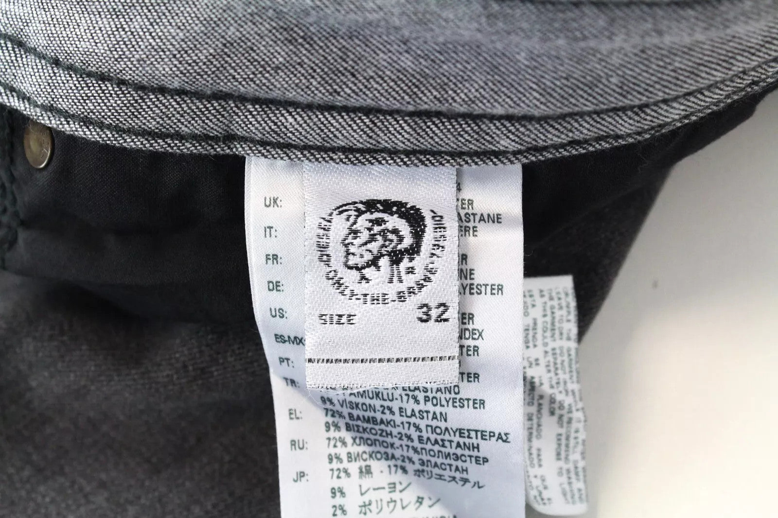 DIESEL Thommer 0687J vyriški W32 L30 Slim Skinny pilki medvilniniai džinsai, tamprūs 