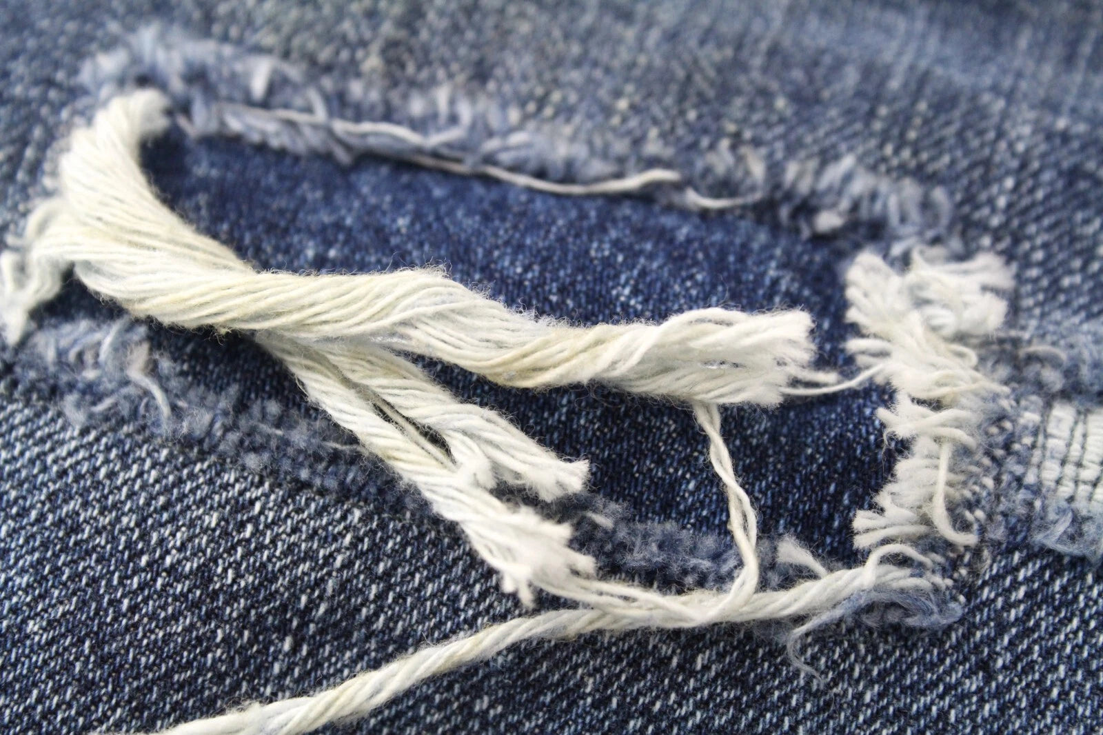 DIESEL Aryel 080AH Women's Jeans W23 L32 Ripped Straight Blue Cotton Fit