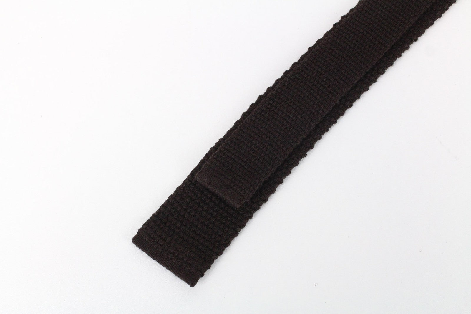 SUITSUPPLY vyriškas kaklaraištis ~150x4,5 cm rudas vilnonis megztinis kvadratiniais galais formalus 