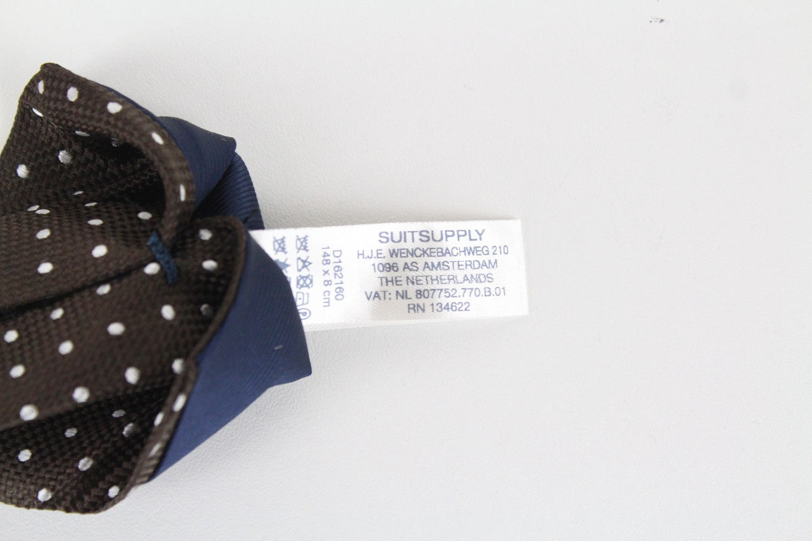 SUITSUPPLY Men's Tie 148x8 cm Brown Knit Silk Polka Dot Pointed-End