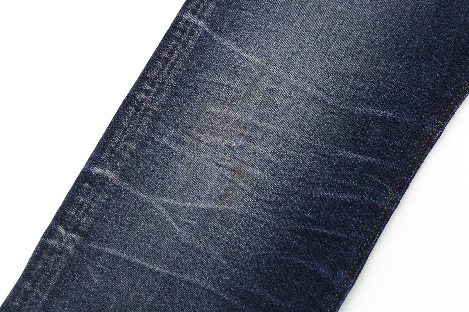 DIESEL Buster 069AH vyriški džinsai W27/L30 mėlyni, siaurėjantys, dirbtinio apnašų efekto 