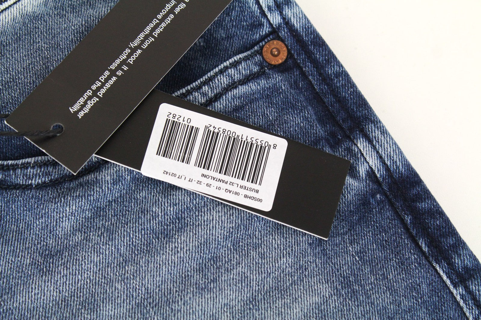 DIESEL Buster 081AQ vyriški džinsai W29/L32 mėlyni, ploni, siaurėjantys, su dirbtiniais dryžiais 