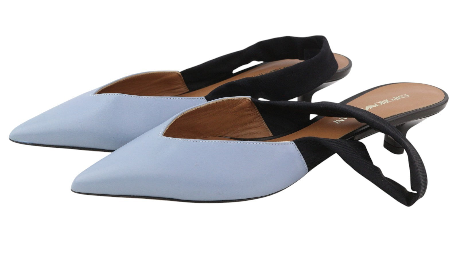 EMPORIO ARMANI moteriški aukštakulniai, 37 dydis, mėlyna oda, smaili nosis, užsegami logotipu, laisvalaikio stiliaus. 