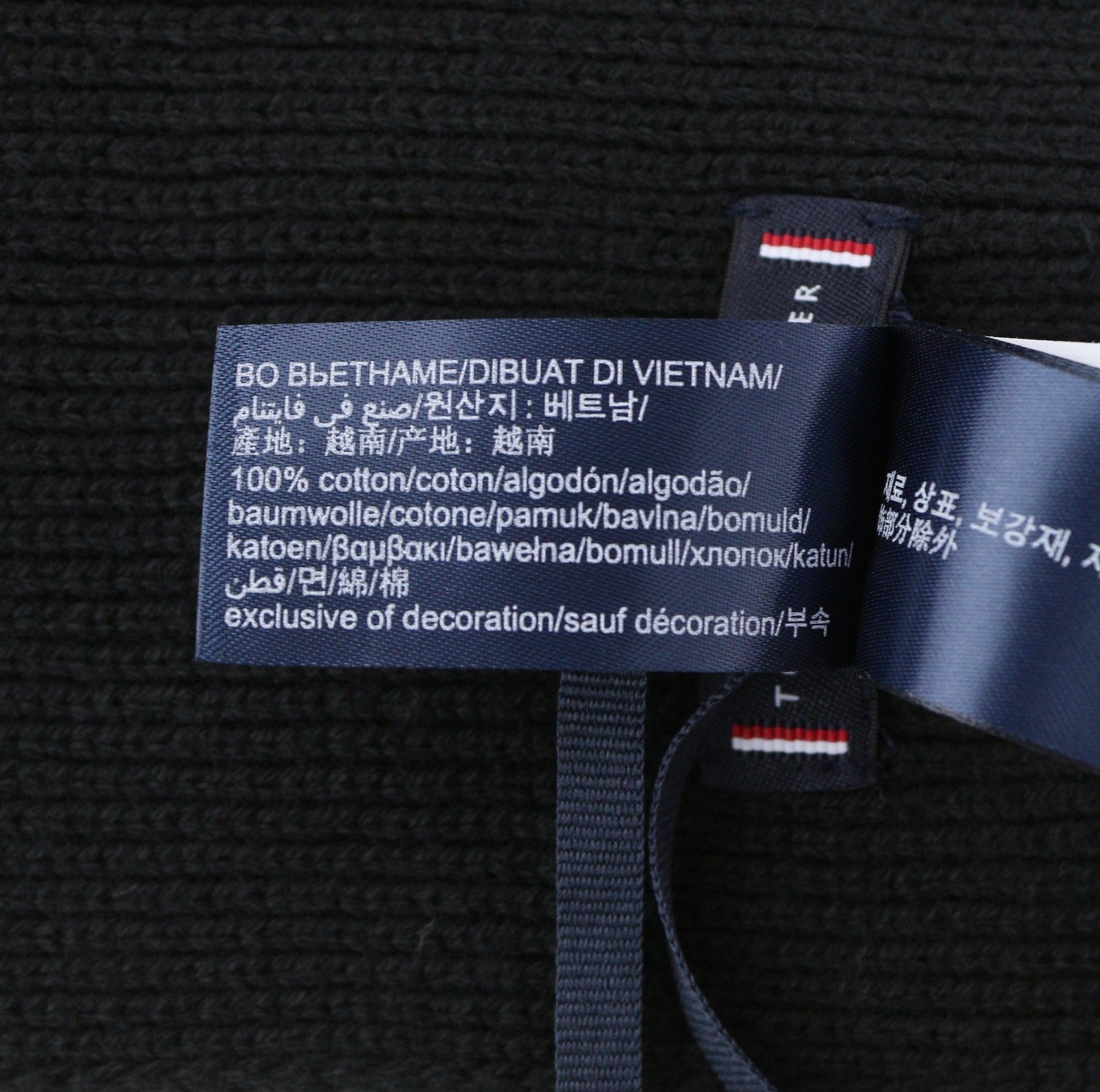 TOMMY HILFIGER Horizon plokščia megzto vyriško šaliko OS juodas siuvinėtas logotipas unisex 