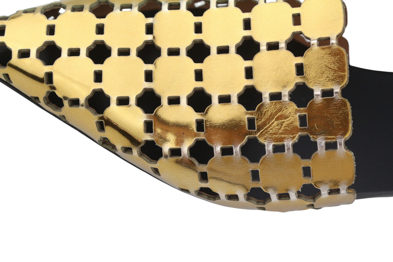 EMPORIO ARMANI X3D255 moteriški bateliai su blizgia auksine nosele, EU37, laisvalaikio stiliaus. 