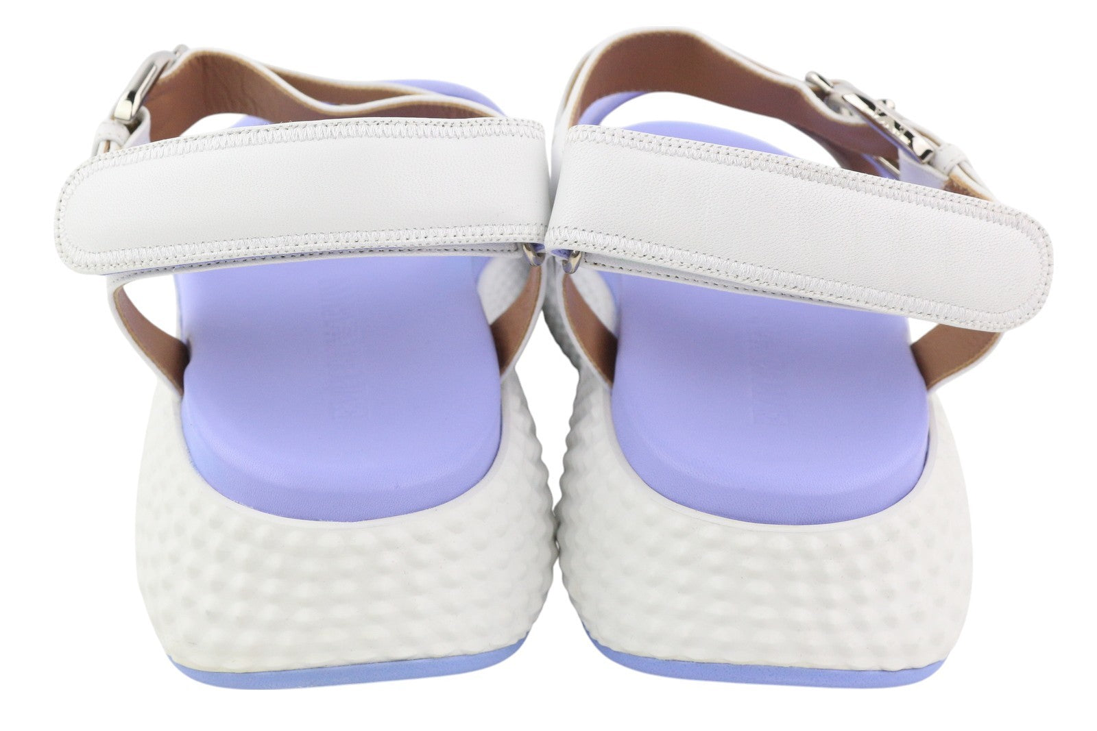 EMPORIO ARMANI X3U095 moteriškos basutės, 37 dydžio, violetinės, atvira nosimi, platforma, padas, rekomenduojama kaina – 329 € 