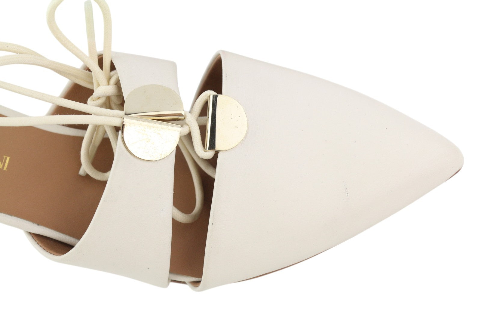 EMPORIO ARMANI moteriški aukštakulniai, 37 EU, balti, odiniai, su raišteliais, smaili nosis, laisvalaikio stiliaus. 