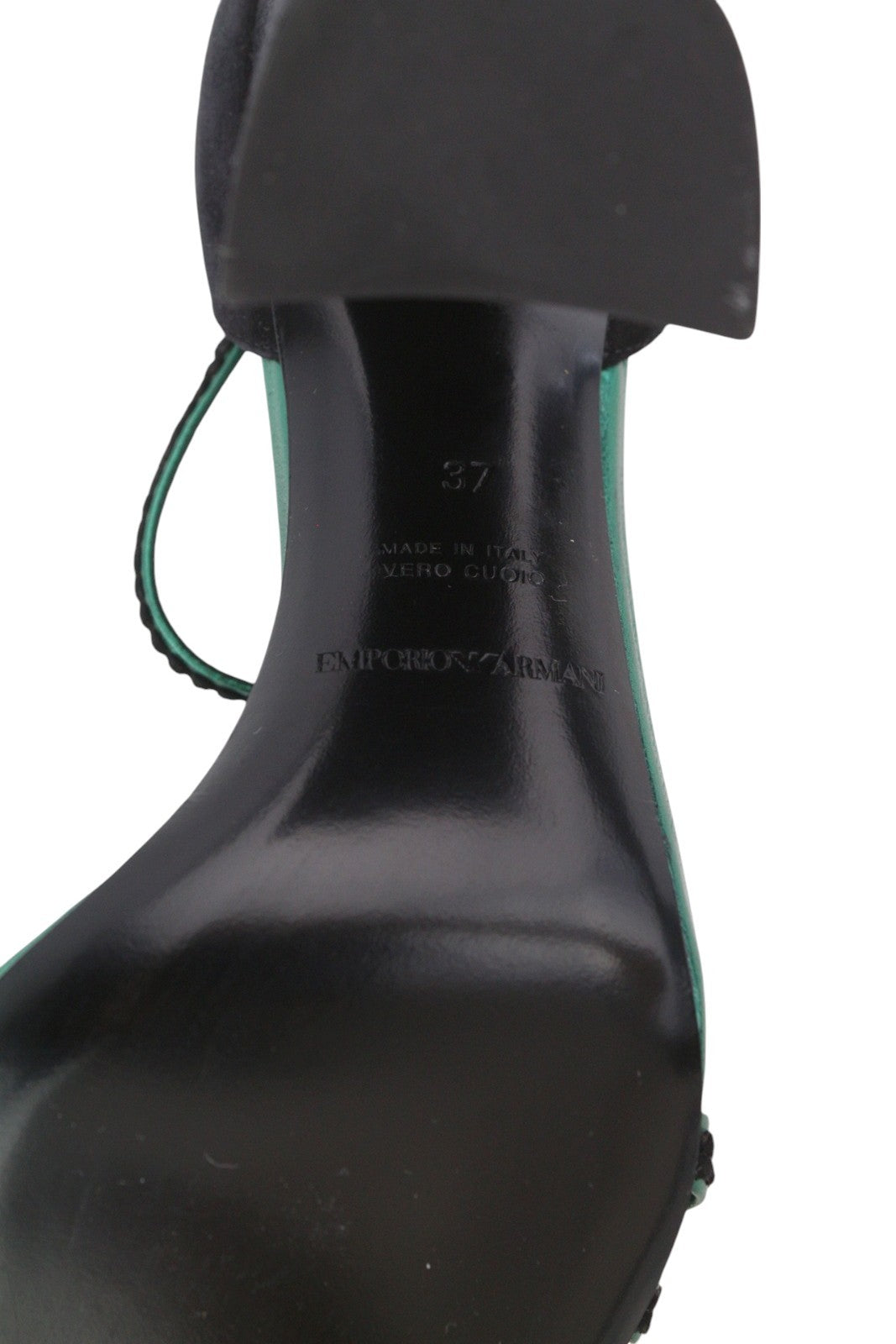 EMPORIO ARMANI moteriški aukštakulniai, 37 €, juodos zomšos, odinės, dirželiais sagtimis su sagtimi, basutės 