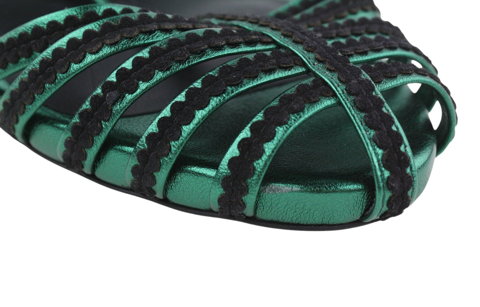 EMPORIO ARMANI moteriški aukštakulniai, 37 €, juodos zomšos, odinės, dirželiais sagtimis su sagtimi, basutės 