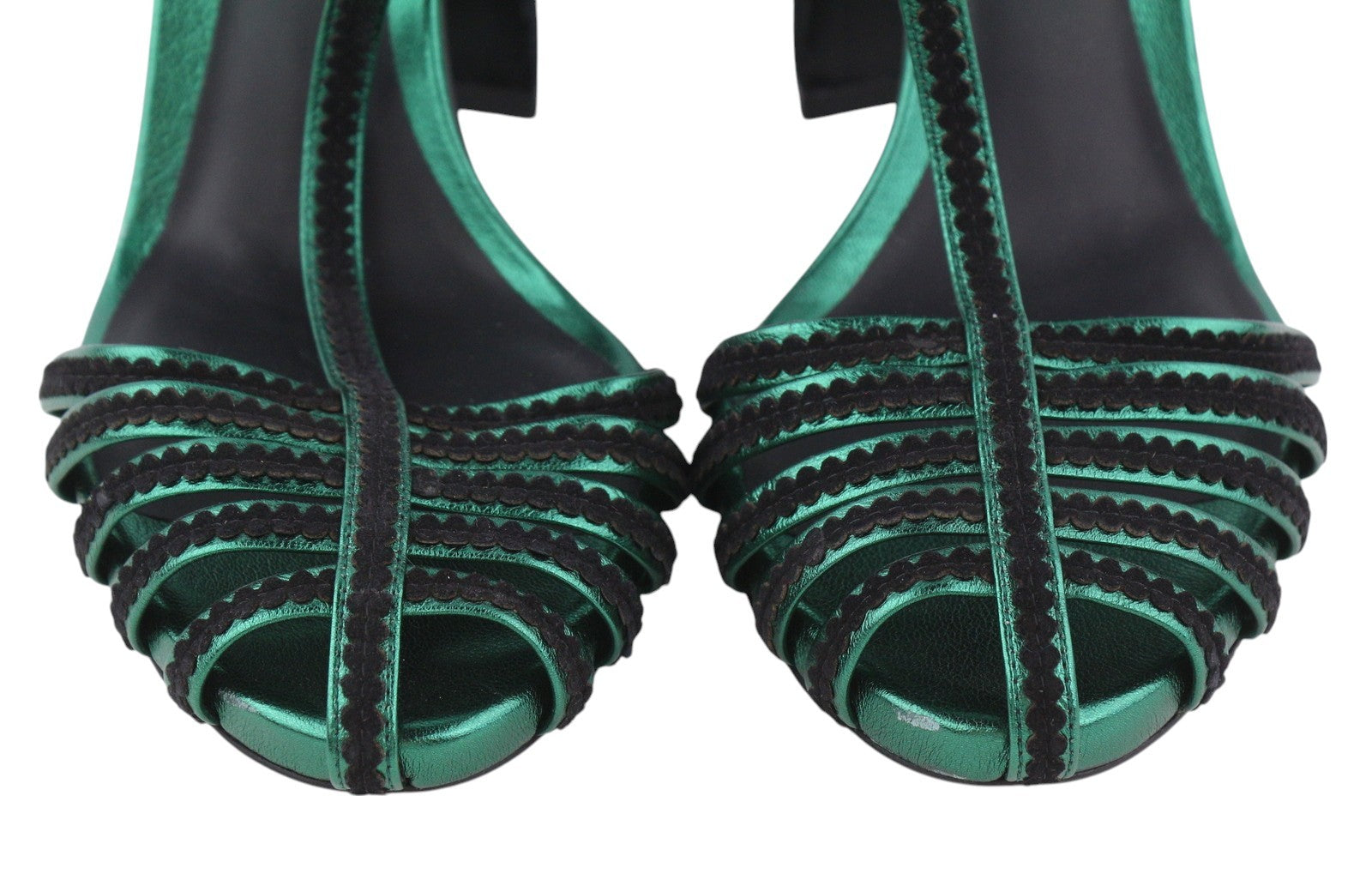 EMPORIO ARMANI moteriški aukštakulniai, 37 €, juodos zomšos, odinės, dirželiais sagtimis su sagtimi, basutės 