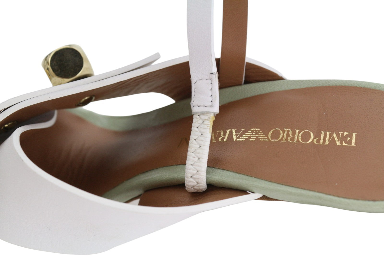 EMPORIO ARMANI X3P727 moteriški aukštakulniai, 37 dydžio, baltos odos, aukso spalvos detalėmis, basutės. 