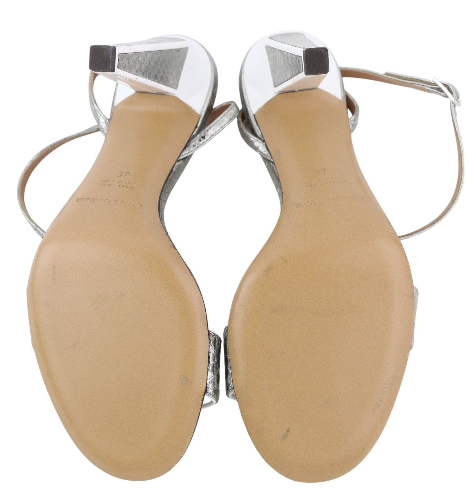 EMPORIO ARMANI moteriški aukštakulniai, 37 €, sidabrinės odos atviros nosies sagtimi basutės 