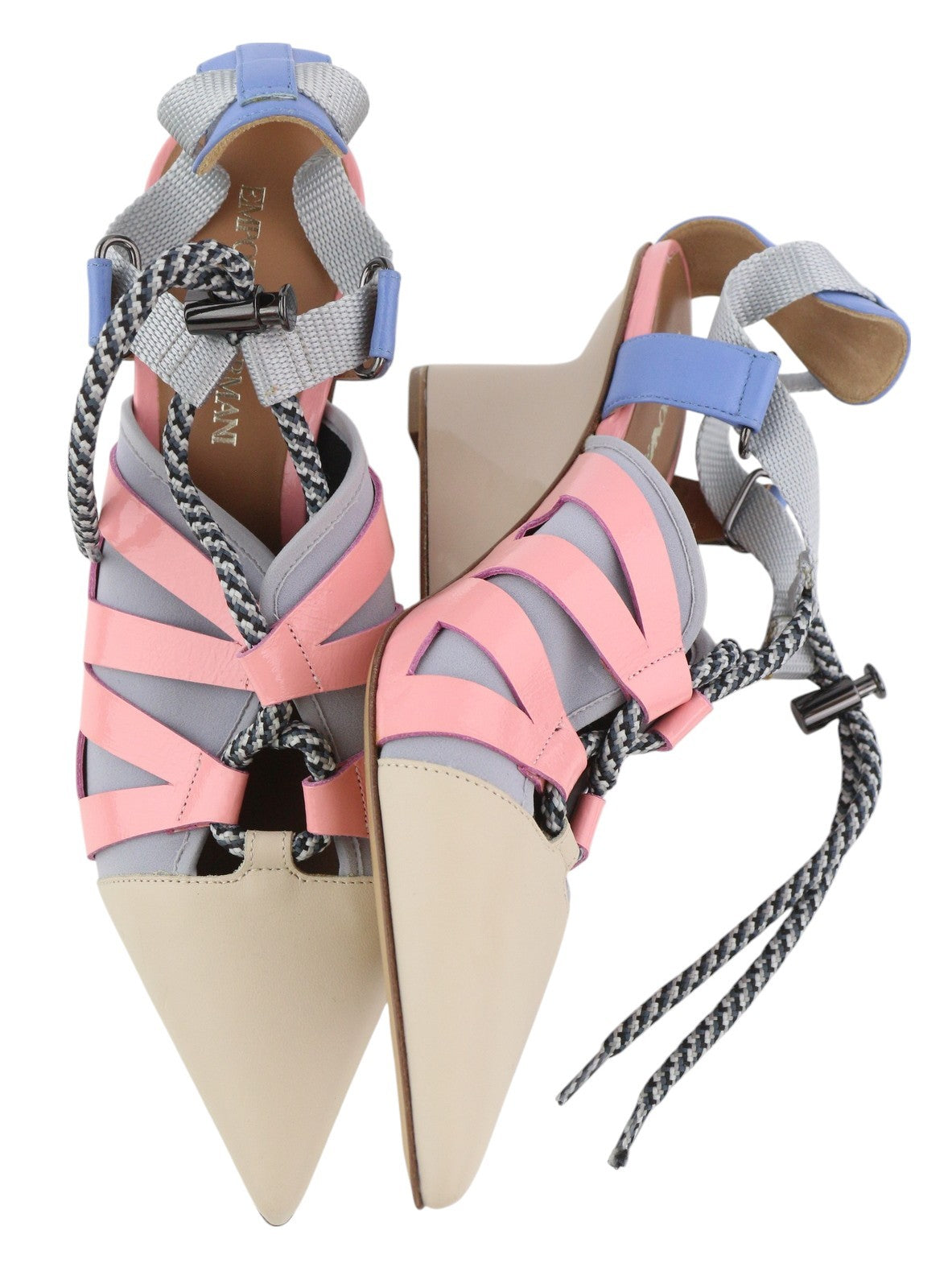 EMPORIO ARMANI moteriški aukštakulniai, 37 dydžio, smėlio spalvos, odiniai, smaili nosis, žali, raišteliais. 