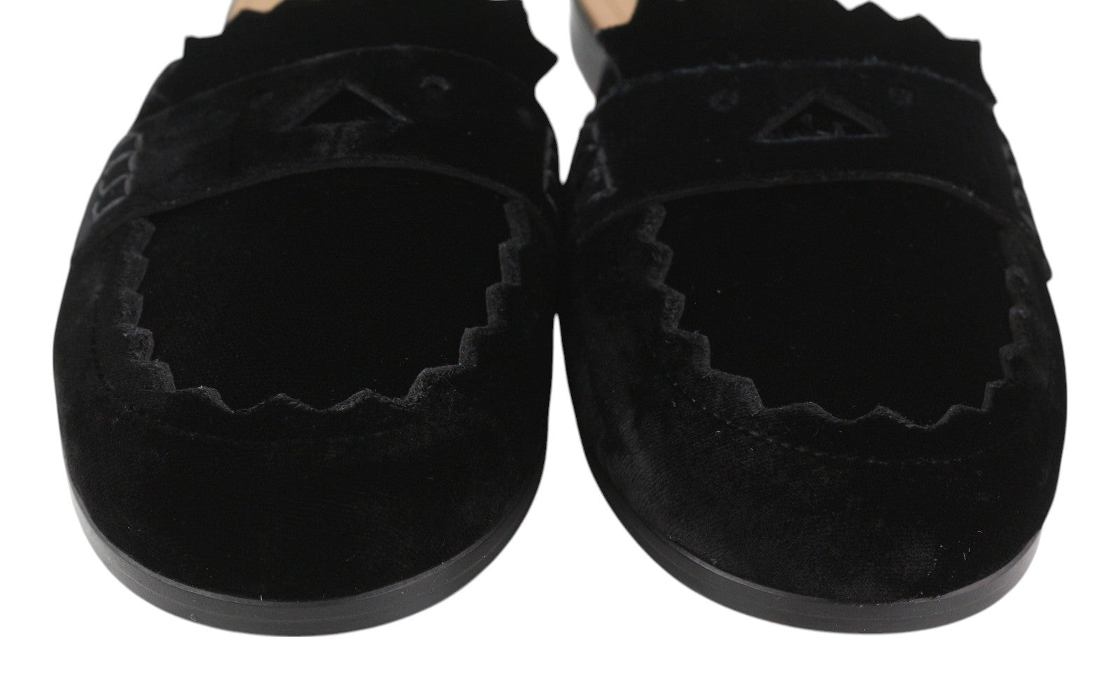 EMPORIO ARMANI X3A068 moteriški bateliai be kulno, 37 dydžio, juodos spalvos, minkšto aksomo, užsegamos basutės. 