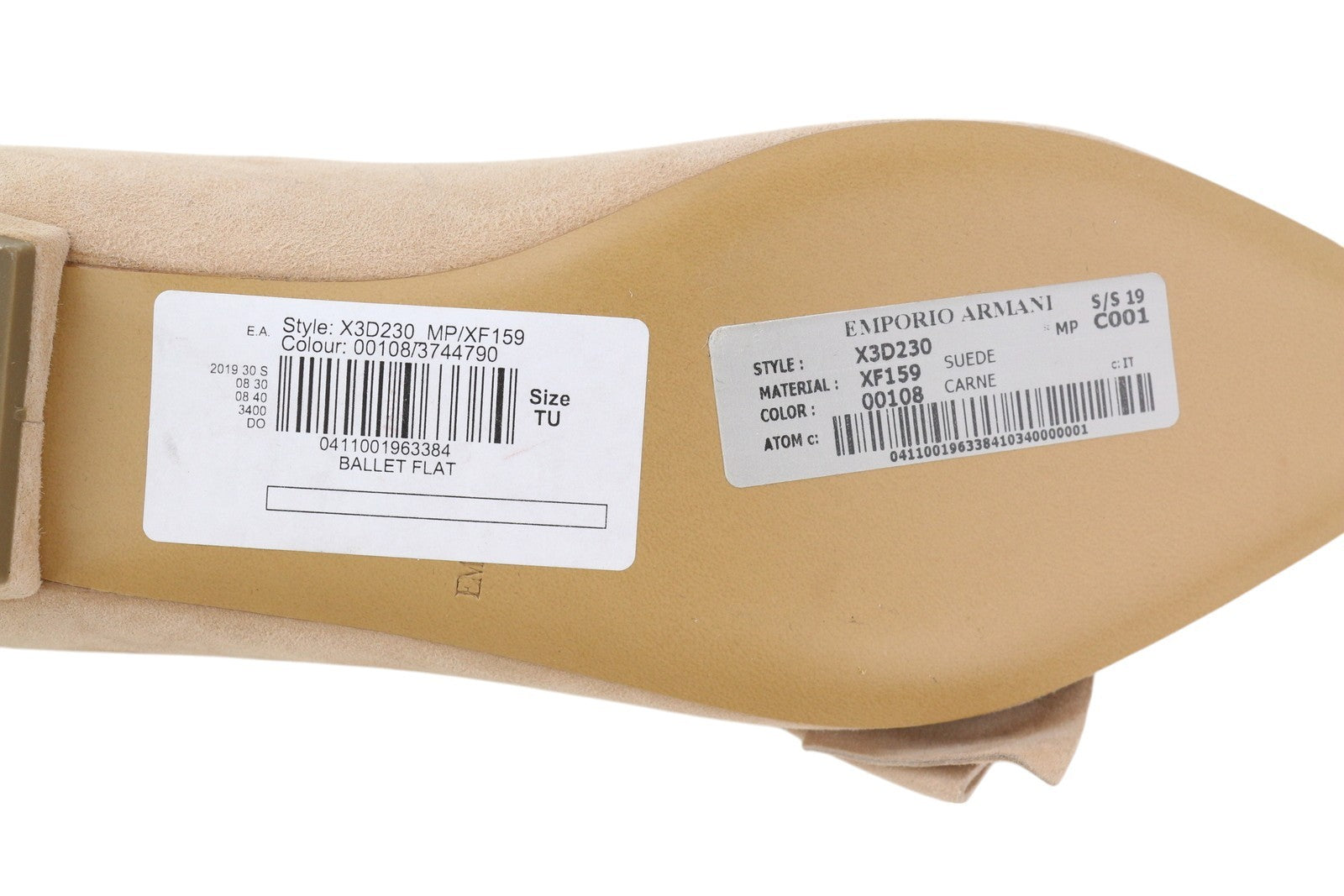 EMPORIO ARMANI X3D230 moteriški bateliai su smėlio spalvos zomša ir oda, smailiais pirštais ir kaspinėliais. 