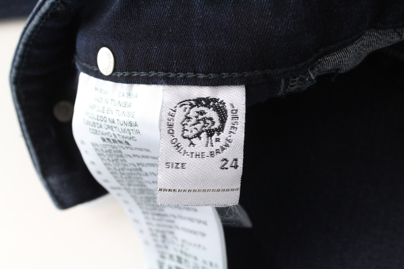 DIESEL Slandy-High 0870C Women's W24/L30 Skinny Distressed Super Stretch Blue