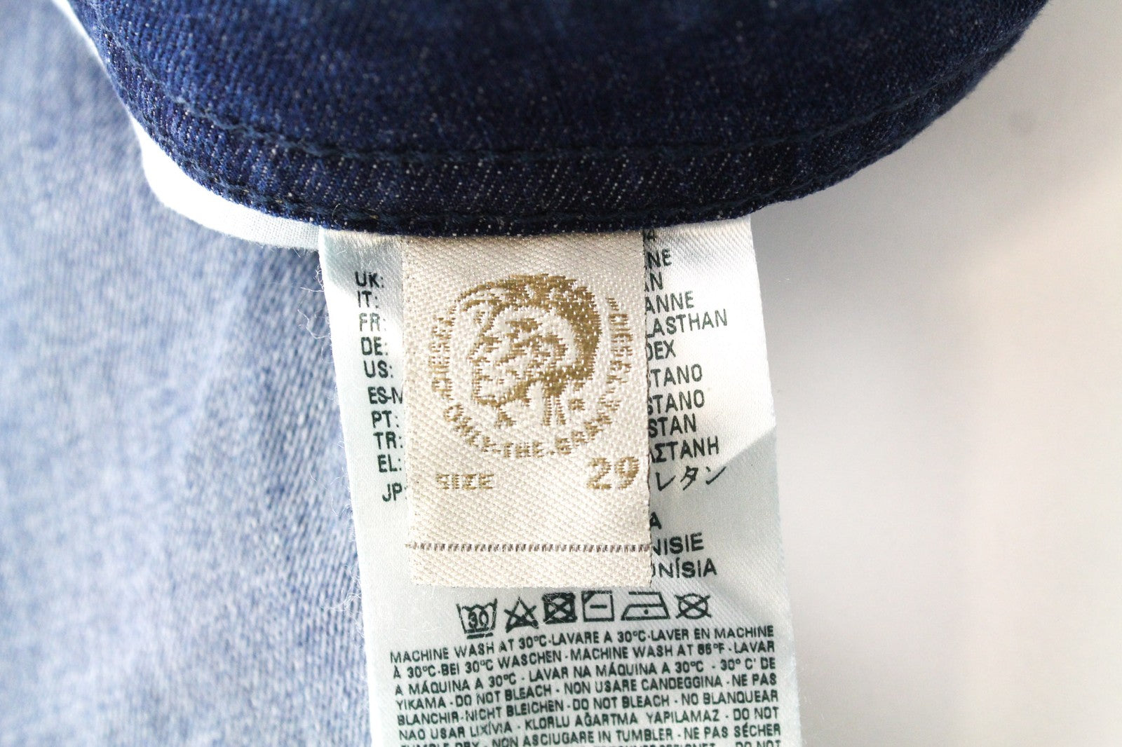 DIESEL Buster 084GR vyriški džinsai W29/L32 mėlyni, siaurėjantys, tamprūs medvilniniai džinsai 