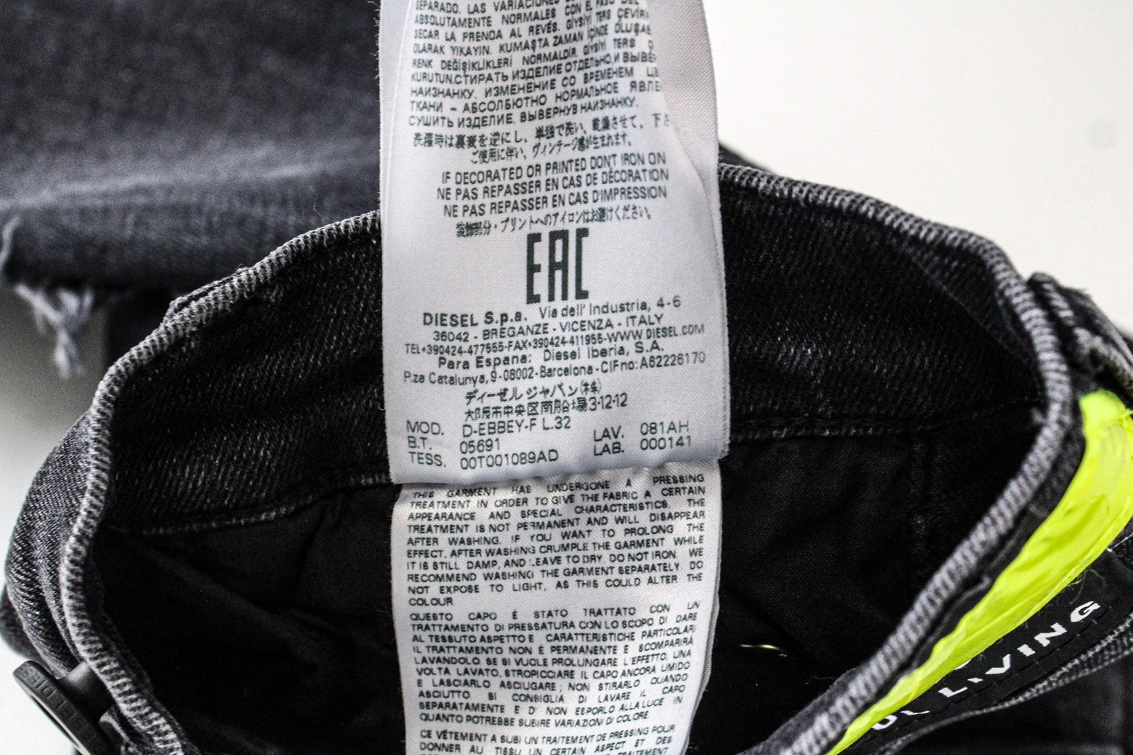 DIESEL D-Ebbey-F 081AH Women Jeans W23/L32 Bootcut Stretch Dark Grey Cotton