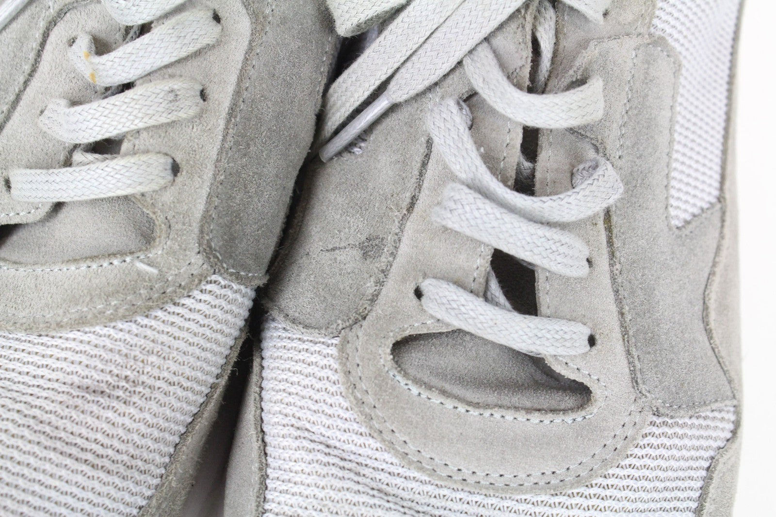 „SUITSUPPLY“ vyriški sportbačiai, EU43, šviesiai pilki, žemapadžiai odiniai, suvarstomi „Vibram“ sportbačiai 