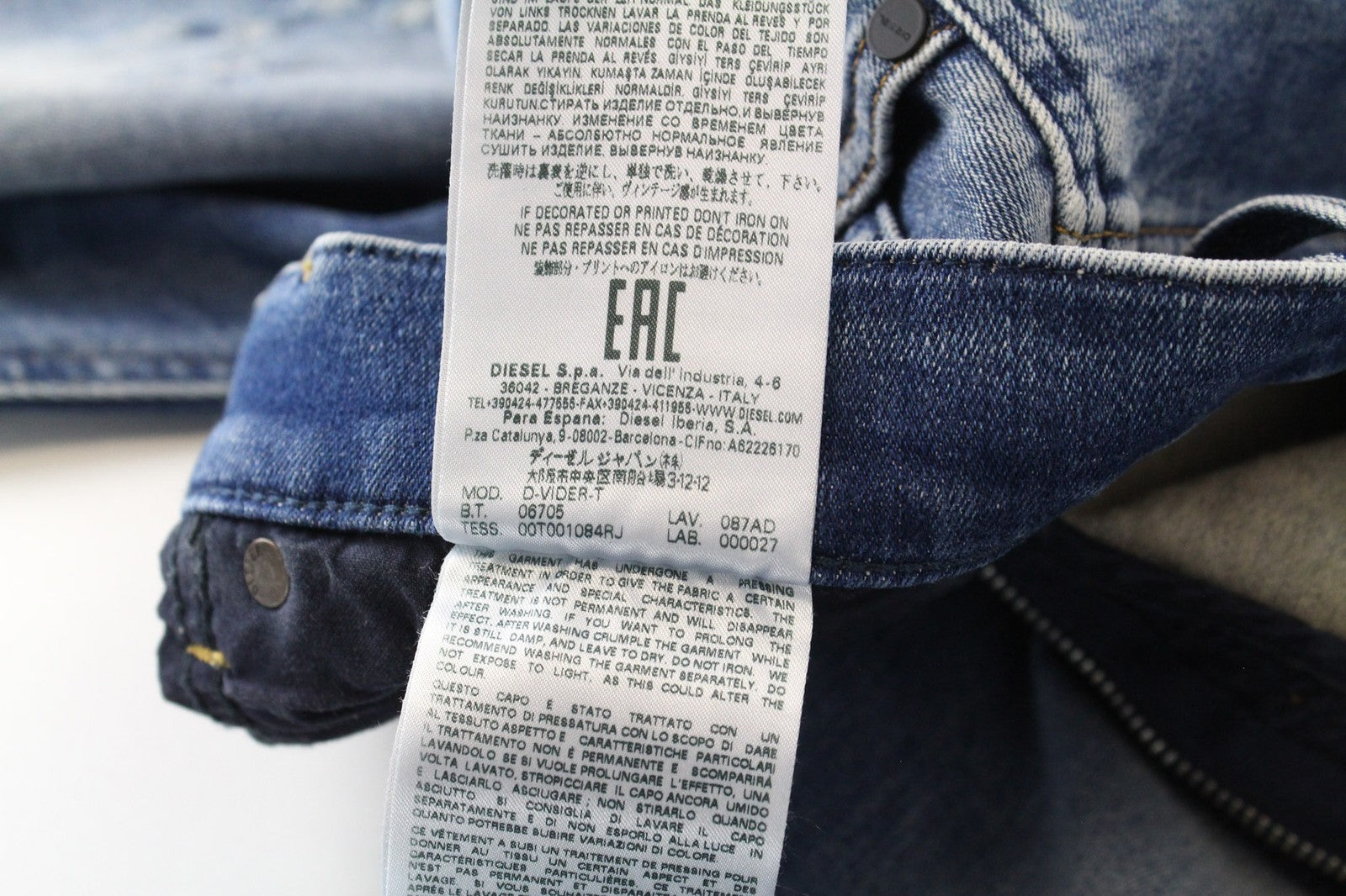 DIESEL D-Vider-T 087AD vyriški džinsai W27 Carrot Jogg Sweat mėlyni, tamprūs, dirbtinio atspalvio 