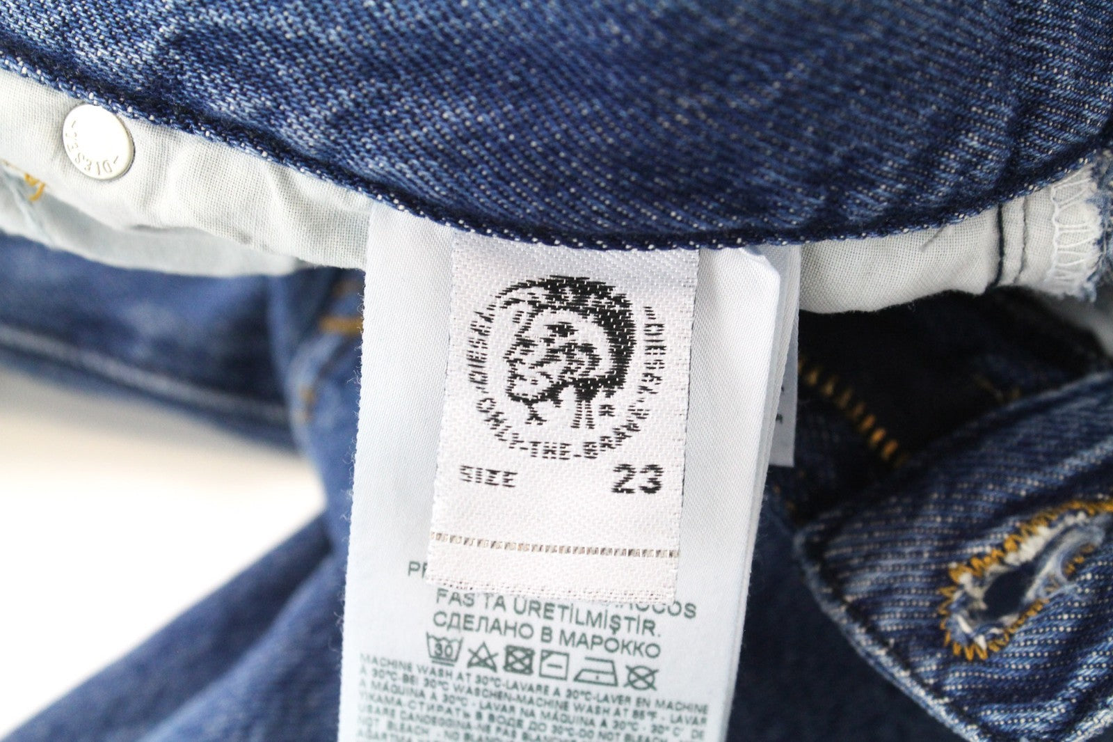 DIESEL Widee 080AN Women Jeans W23/L32 High Waisted Blue Straight Fit Cotton